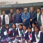 जीआईसी भूमियाधार में 10 वी और 12 वी कि छात्राओं को दी विदाई