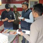 दुकानों में गंदगी को लेकर पालिका गंभीर, चार दुकानदारों के किए चालान