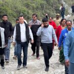 ब्लाक प्रमुख डा.बिष्ट ने जनप्रतिनिधियों व अधिकारियों के साथ किया विभिन्न योजनाओं का स्थलीय निरीक्षण