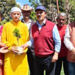 कर्मचारियों के आंदोलन में