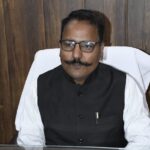 निजी स्कूलों पर डीएम रयाल ने कसा शिकंजा