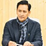 लोअर मालरोड कार्य में लापरवाही पर कमिश्नर रावत गंभीर