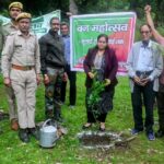 विधिक  सेवा प्राधिकरण  द्वारा पौधरोपण कर धरा को हरा-भरा रखने का लिया संकल्प