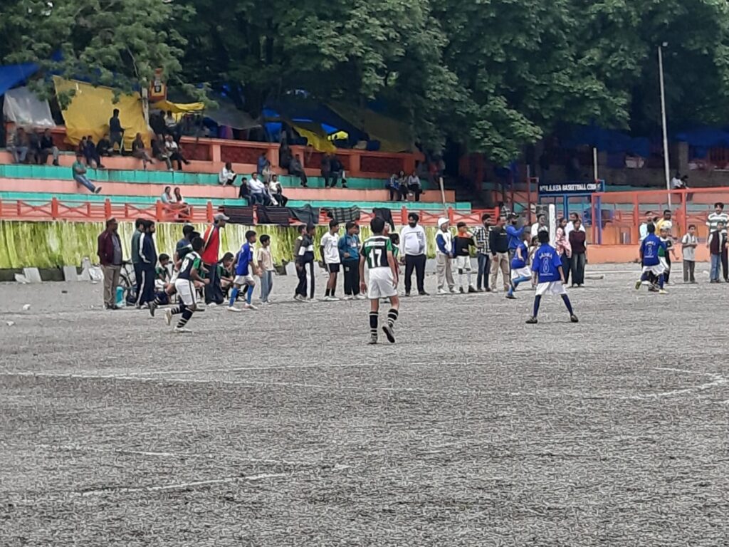 1004739730