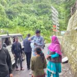 नगर पालिका क्षेत्र में नियमों का उल्लंघन करने वाले लोगों पर पालिका का चला डंडा